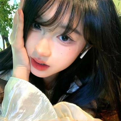 女人是英雄